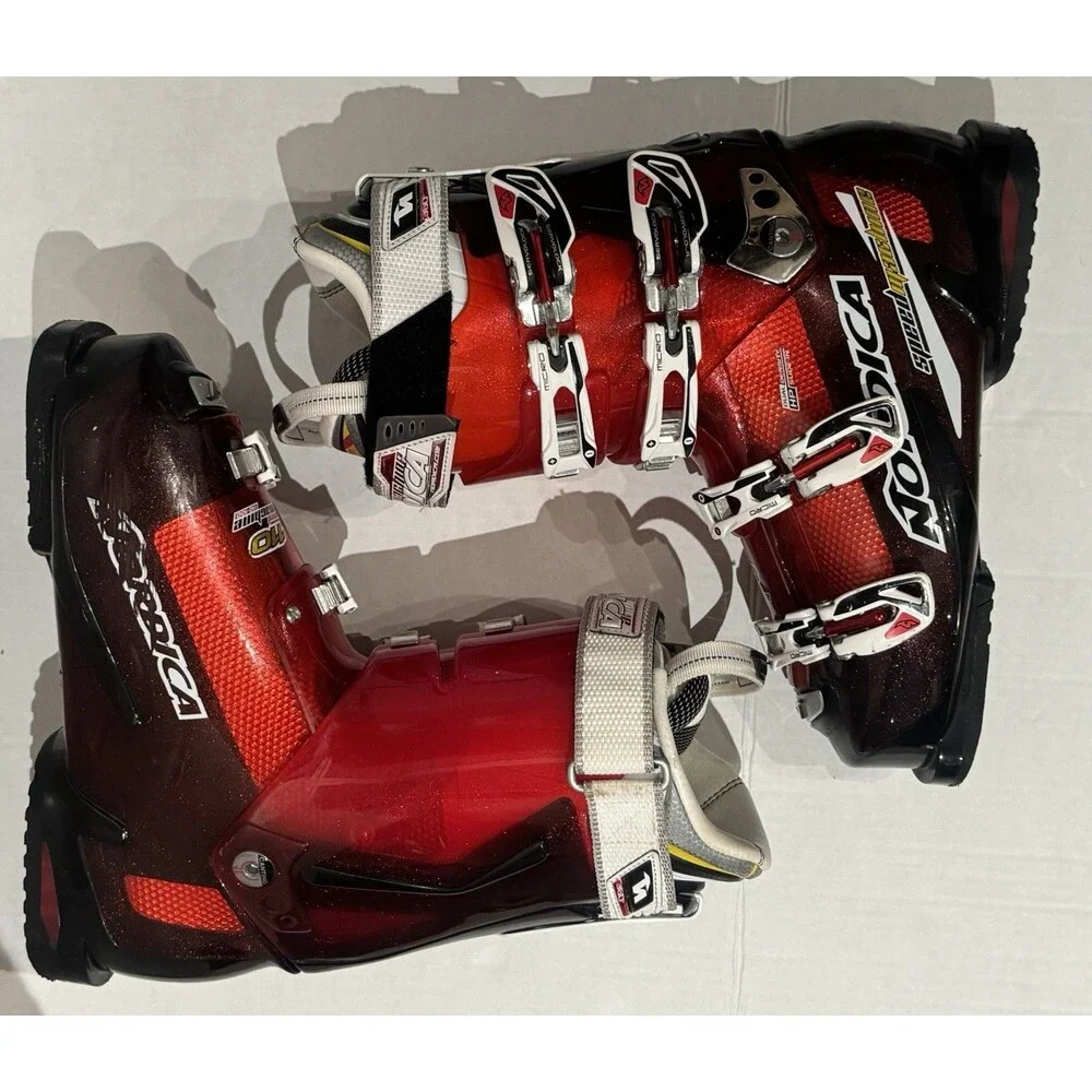 Nordica Ski Boots Red Speedmachine 110 Men's size 27.0/9 Snowboard Ski